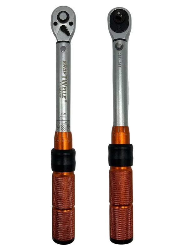 ДИНАМОМЕТРИЧЕН КЛЮЧ В КОМПЛЕКТ С АКСЕСОАРИ 32ЧАСТИ 1/4″ 5-25NM KRAFTWELLE