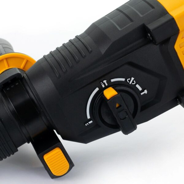 ПРОФЕСИОНАЛЕН ПЕРФОРАТОР JCB 1050W SDS-PLUS