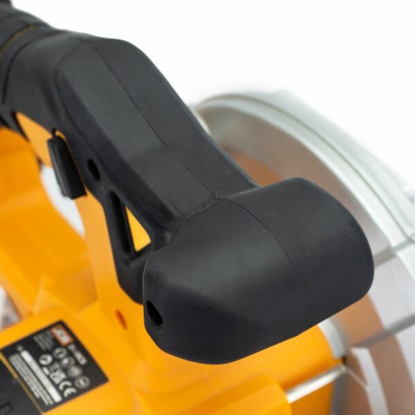АКУМУЛАТОРЕН РЪЧЕН ЦИРКУЛЯР JCB 18V 165MM С БАТЕРИЯ И ЗАРЯДНО