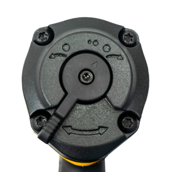 ПНЕВМАТИЧЕН ГАЙКОВЕРТ С КЪС ШПИНДЕЛ 1200 NМ 1/2″ JCB